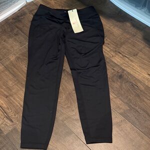 NWT! 7/8 Black Athletic Leggings